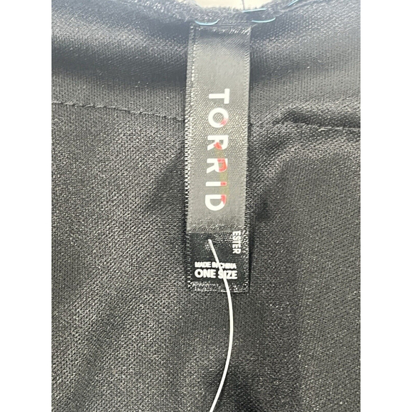 New Torrid Womens Black Sequined Ruana Wrap Cover Up Kimono OSFM Velvet Satin - Picture 11 of 17